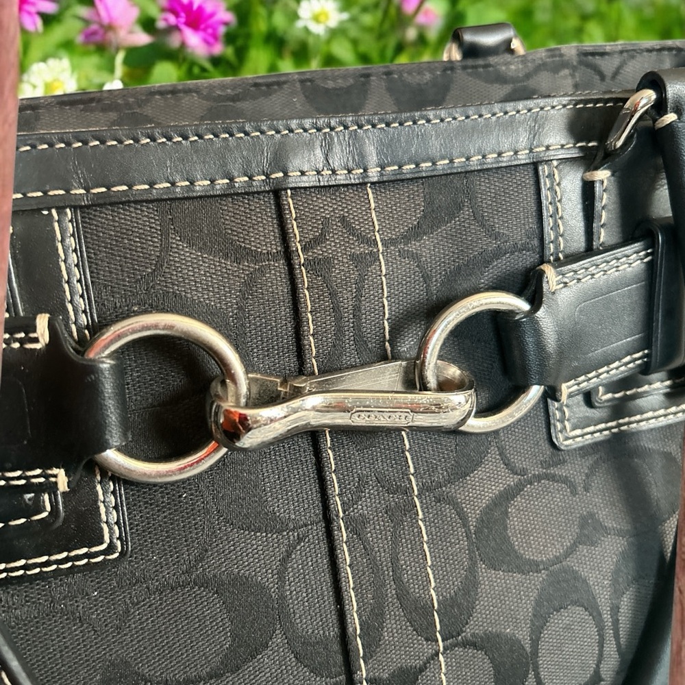Coach Black and Gray Shoulder Bag - Picture 9 of 11